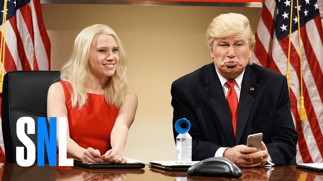 SNL Cold Open: Trump Loves to Retweet