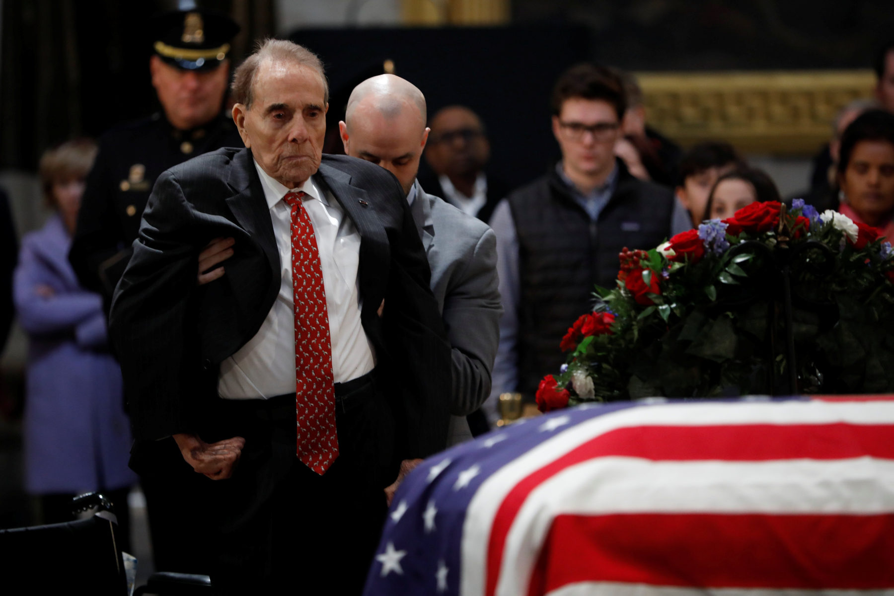 Bob Dole Pays Respects to Former President George H.W. Bush
