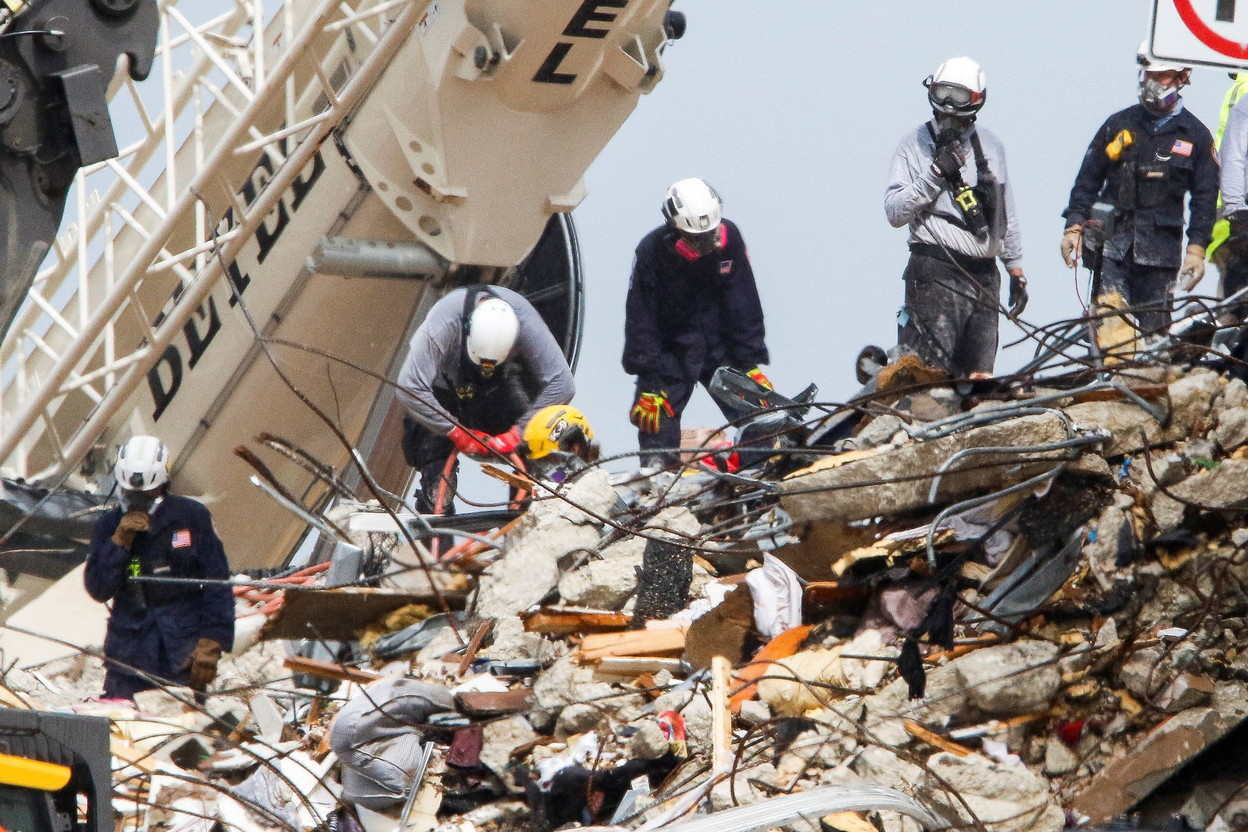 Architectural Engineer Gongkang Fu Explains the Miami Condo Collapse