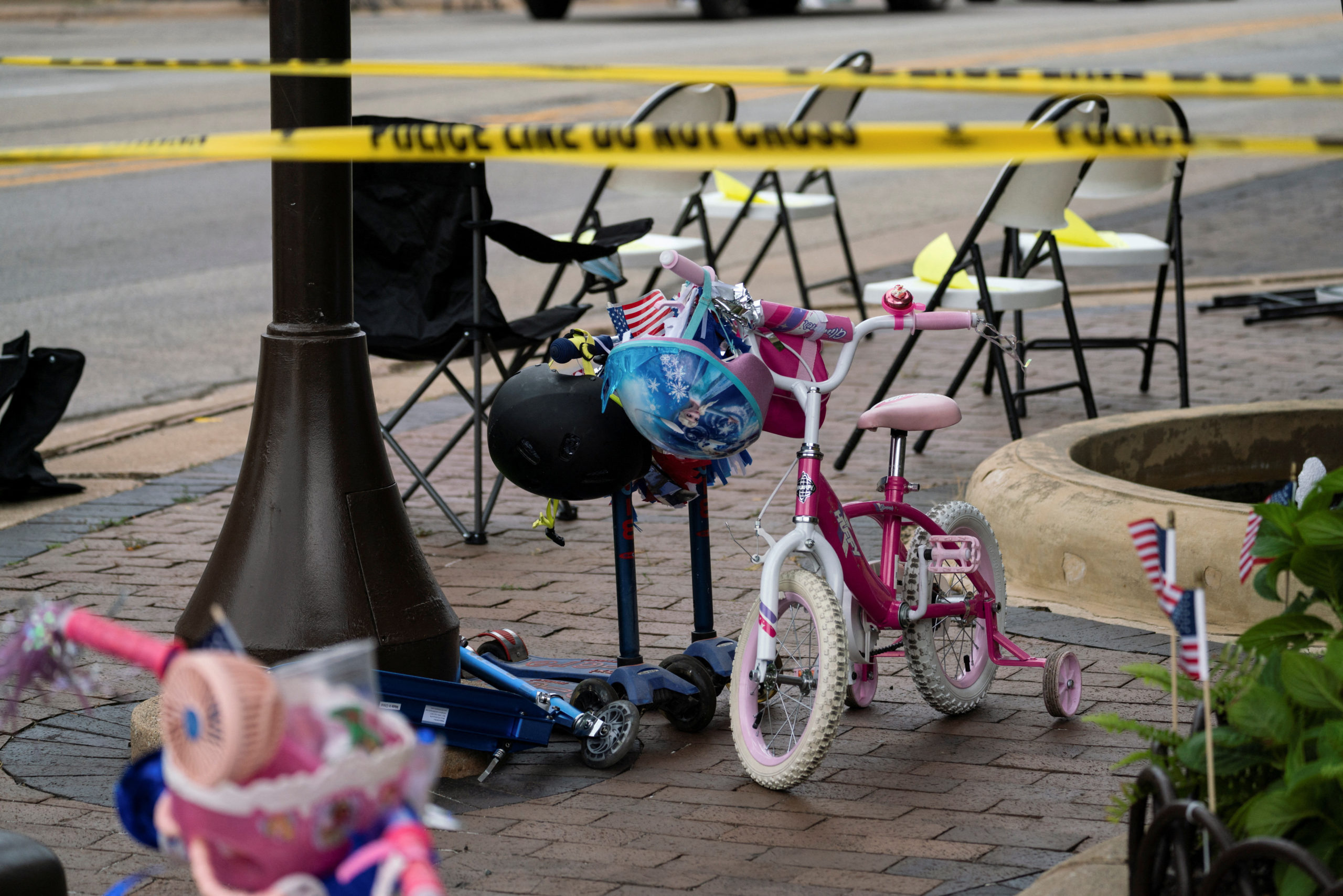 Highland Park resident Steven Levin Shares Untold Details of the Shooter’s Family