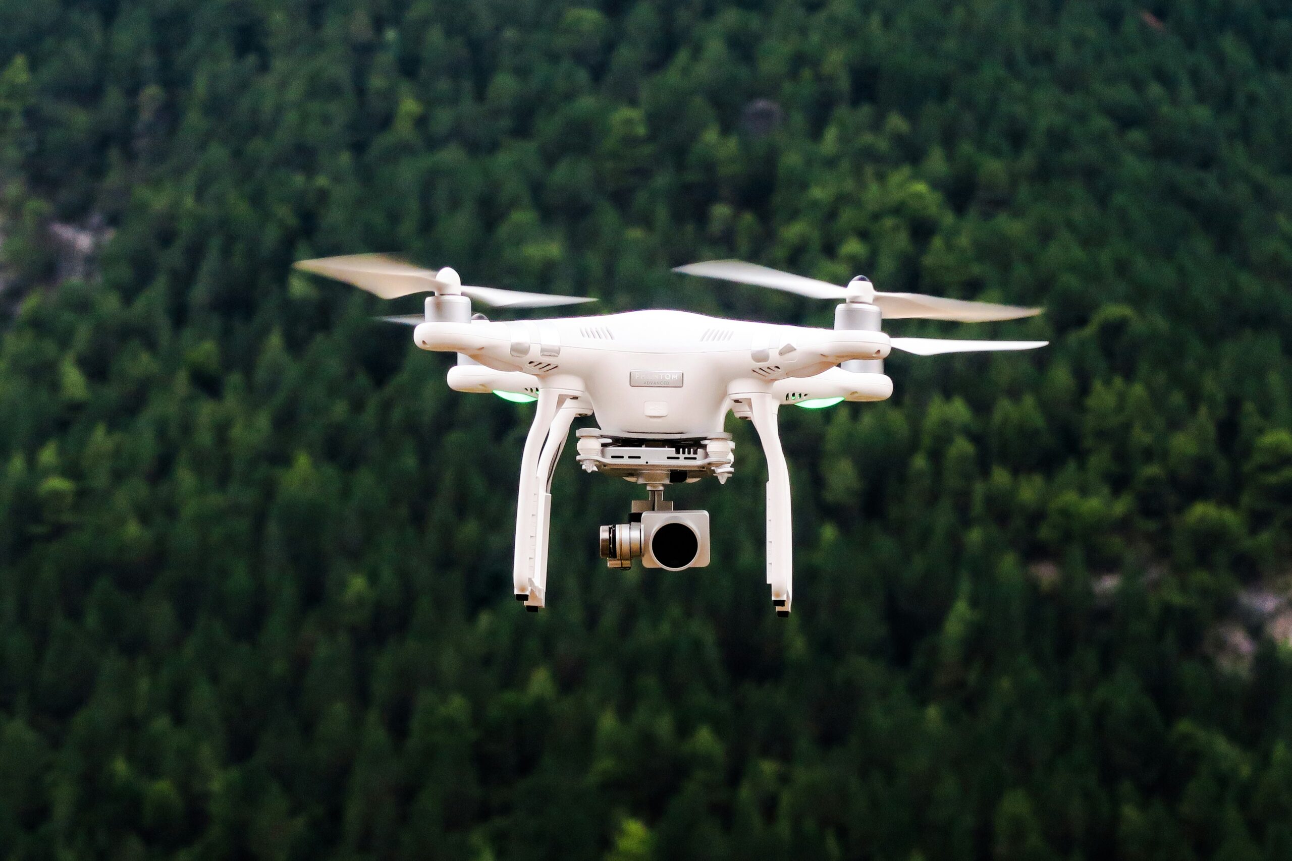 Fmr. CNN Correspondent Chuck de Caro offers a look into the drones buzzing over New Jersey