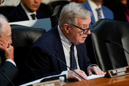 Father John Lovell Criticizes Church Leadership Over Planned Honor for Sen. Dick Durbin