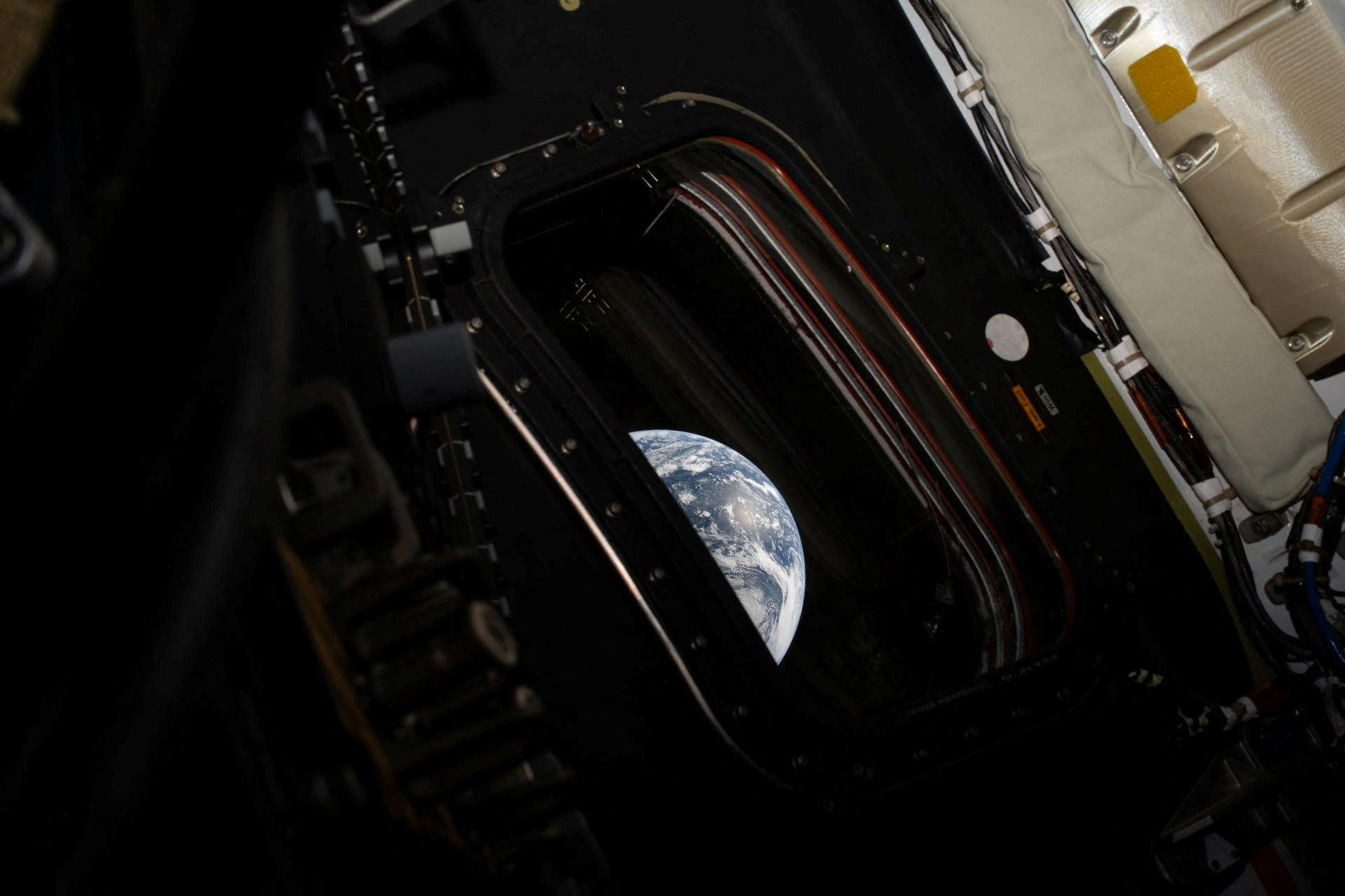 Retired NASA Astronaut Tom Jones Explains the Importance of the Artemis II Mission