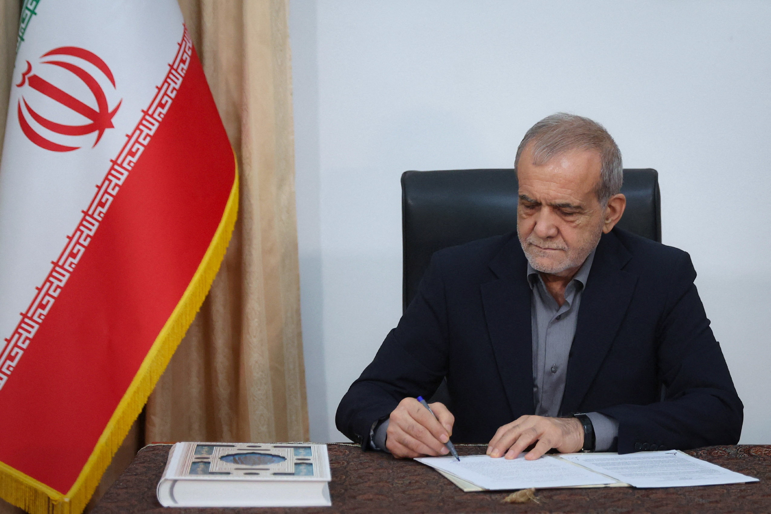 Eugene Kontorovich: Iran Deal Strengthens Tehran, 0 Billion Will Rebuild the Military